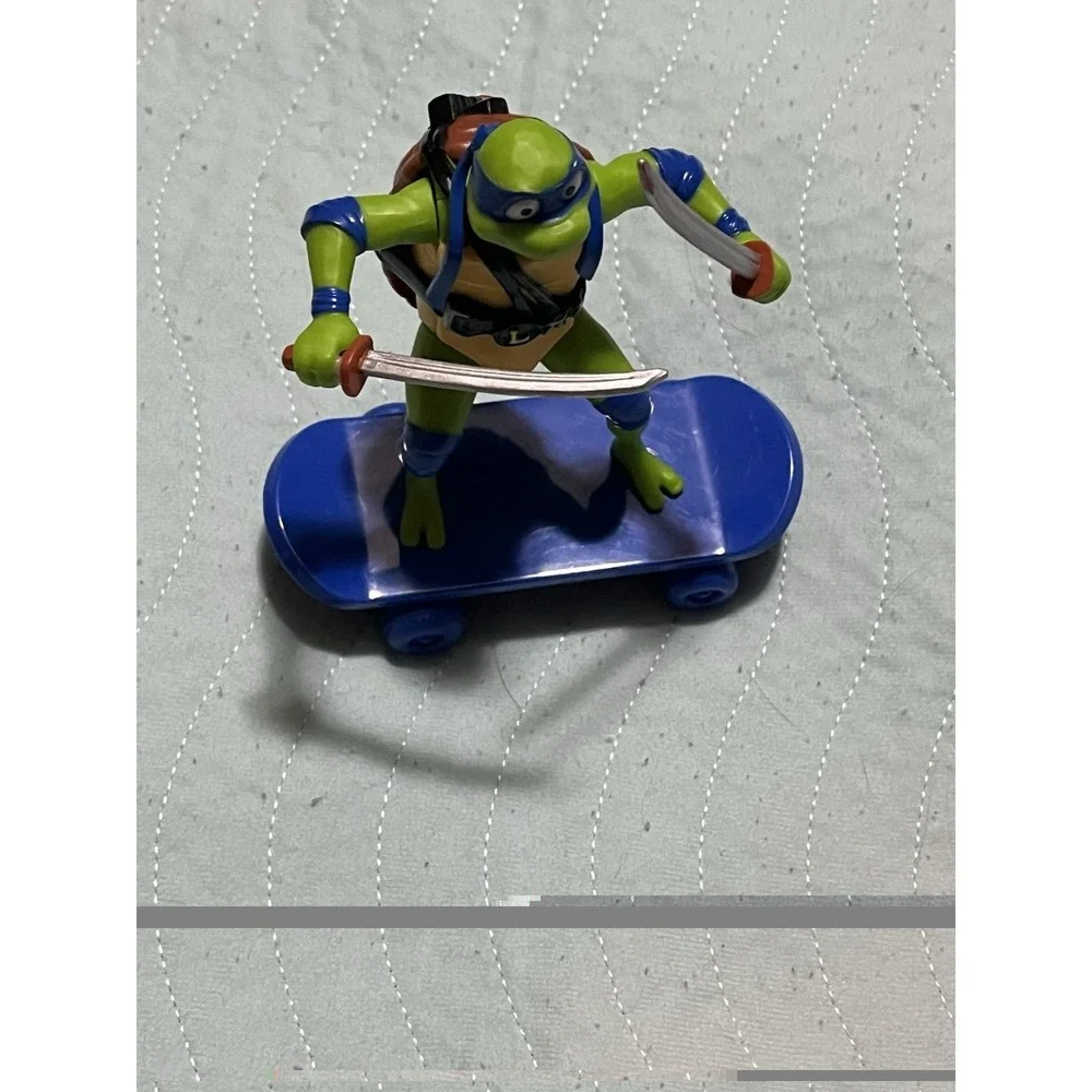 Teenage Mutant Ninja Turtles Leonardo Sewer Shredder Figure -‎ 5